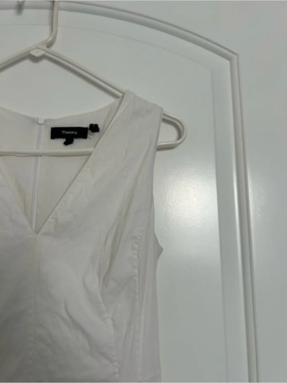 Theory Seamed V-Neck White Linen Blend Midi Dress Size 4 chic preppy summer - Picture 8 of 16